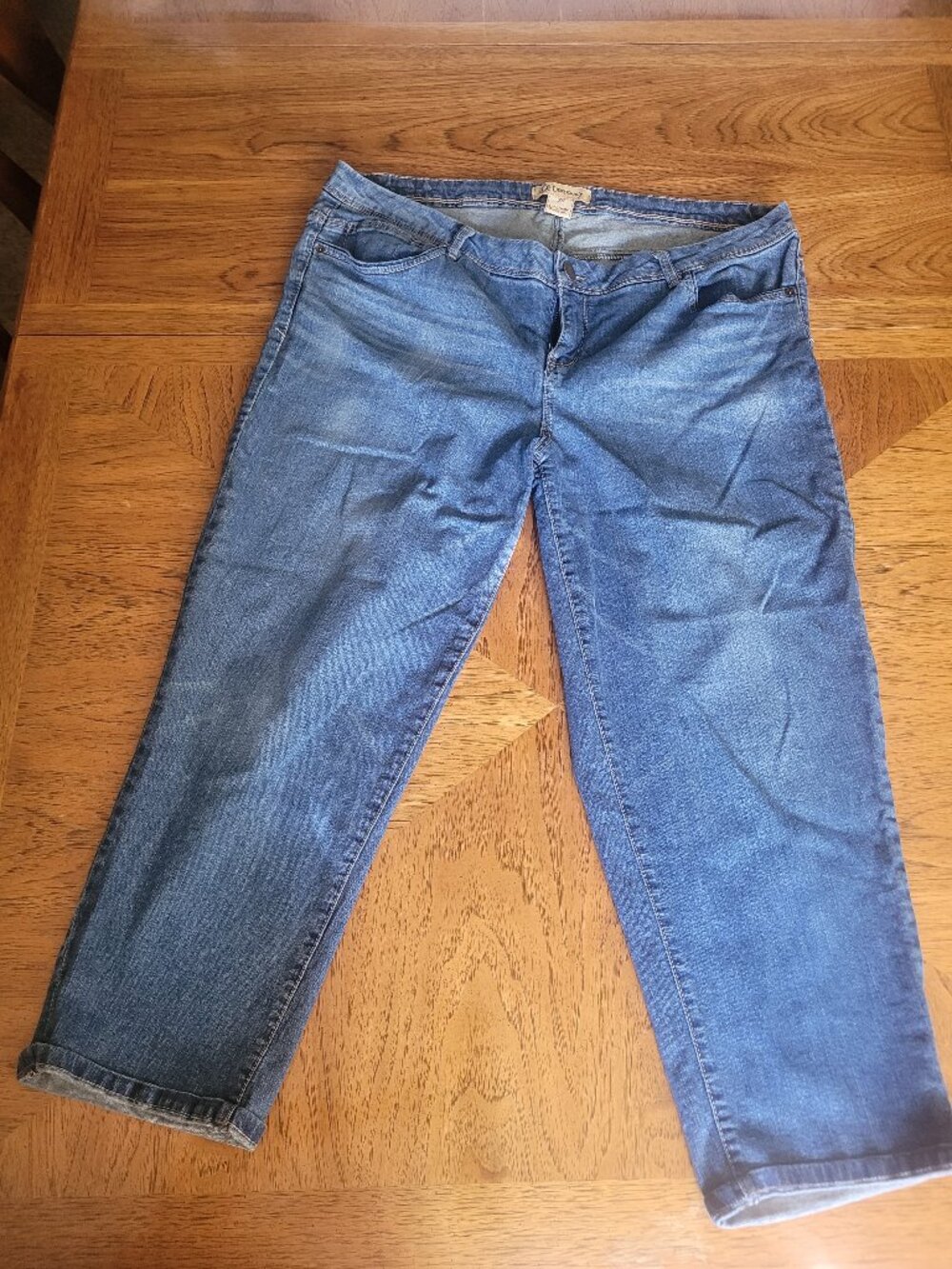Democracy Girlfriend Jeans Size 20 Crop